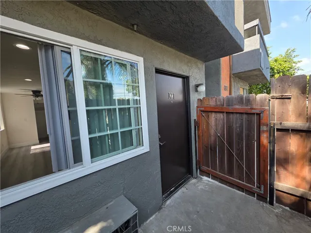 6911 Woodley, Van Nuys, California 91406