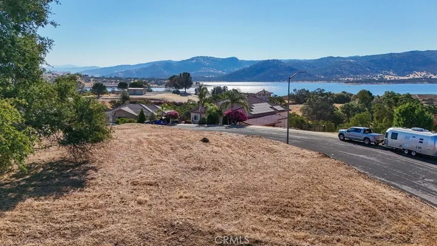 1121 Paradise Peak, Valley Springs, California 95252