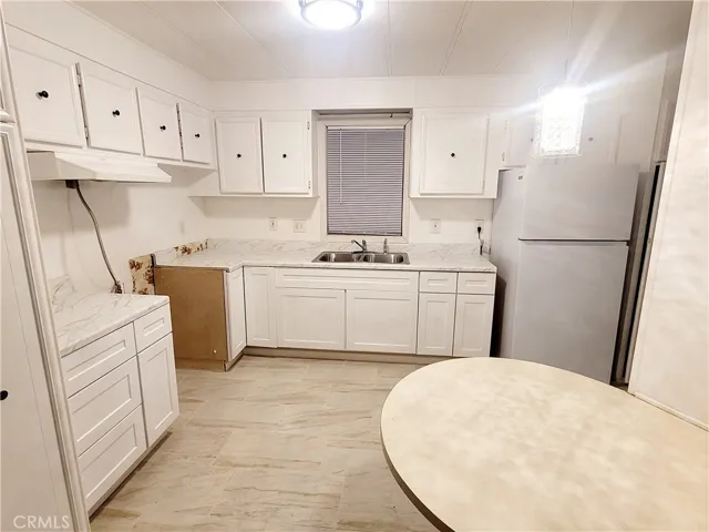 655 E Main 62, San Jacinto, California 92583