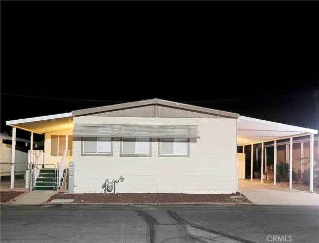 655 E Main 62, San Jacinto, California 92583
