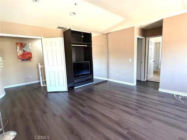 535 W D Street G, Ontario, California 91762