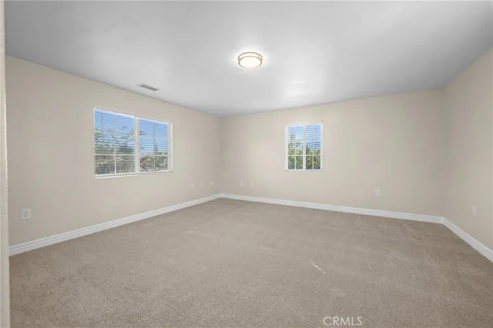 Another big bedroom! #3.