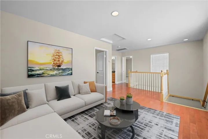 Virtual staging 2nd floor living.