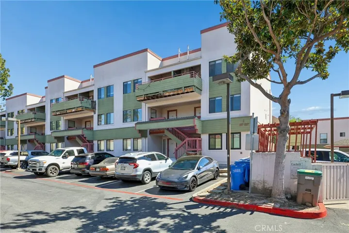 Great location just blocks to Cal Poly!