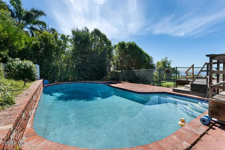 5838 Busch Dr- HsHProd-67
