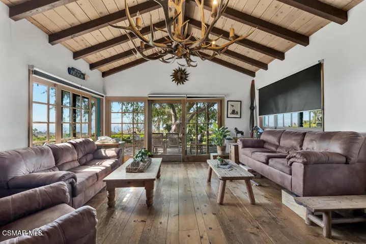 5838 Busch Dr- HsHProd-24