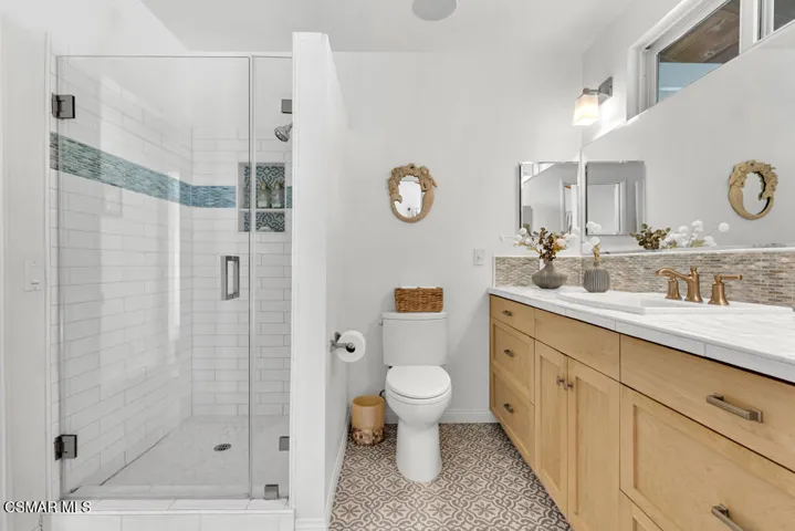 5838 Busch Dr- HsHProd-41