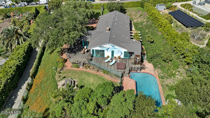 5838 Busch Dr- HsHProd-13