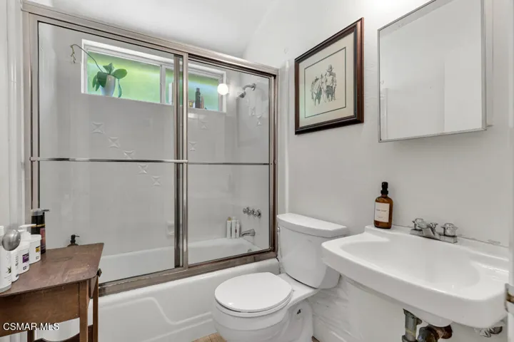 5838 Busch Dr- HsHProd-36
