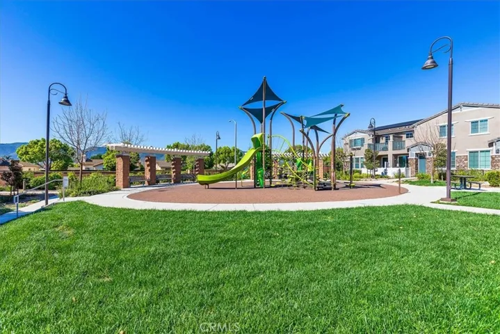 41976 Isadora 902, Murrieta, California 92562