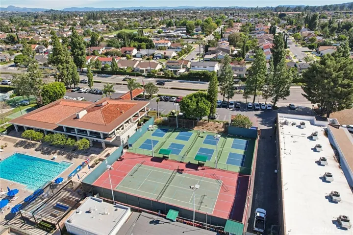 LF Beach & Tennis 22625 WOOD SHADOW LN, Lake Forest, CA, 92630
