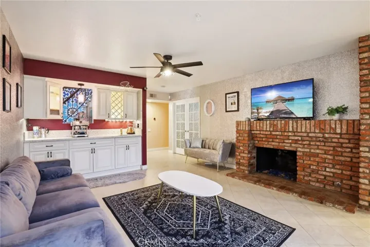 Original Photo Family Room Coffee Bar 22625 WOOD SHADOW LN, Lake Forest, CA, 92630