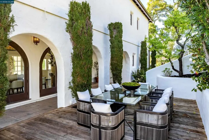 4377 Warm Springs Rd, Glen Ellen, California 95442