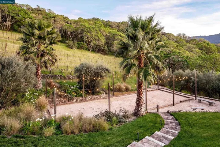 4377 Warm Springs Rd, Glen Ellen, California 95442