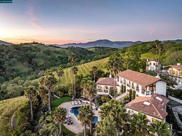 4377 Warm Springs Rd, Glen Ellen, California 95442