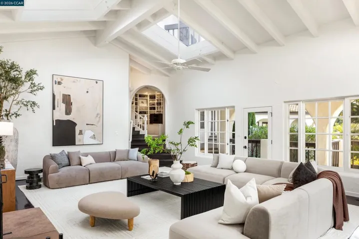 4377 Warm Springs Rd, Glen Ellen, California 95442