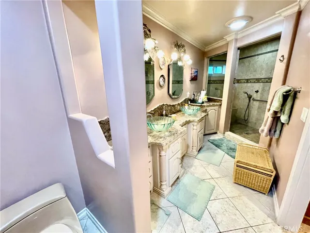 721 W 27th 1, San Pedro, California 90731