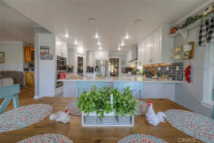 30212 Clear Water Drive, Canyon Lake, California 92587