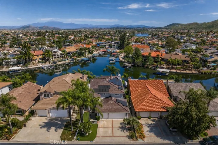 30212 Clear Water Drive, Canyon Lake, California 92587