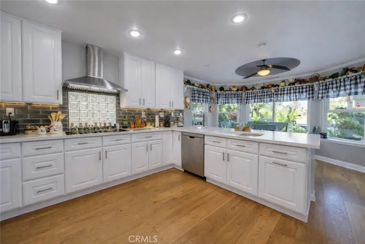 30212 Clear Water Drive, Canyon Lake, California 92587