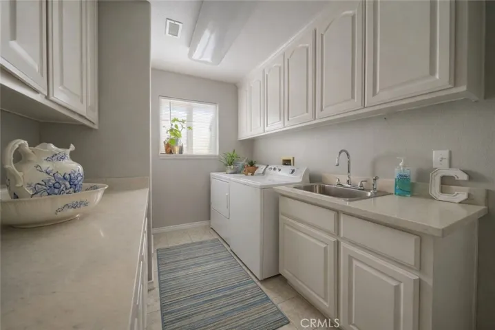 30212 Clear Water Drive, Canyon Lake, California 92587