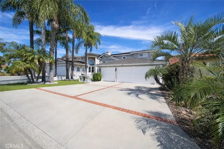 30212 Clear Water Drive, Canyon Lake, California 92587