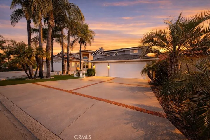 30212 Clear Water Drive, Canyon Lake, California 92587