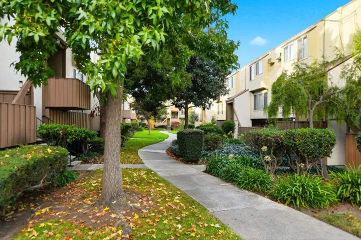 460 Auburn Way 5, San Jose, California 95129