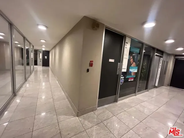 800 W 1st Street 1409, Los Angeles, California 90012