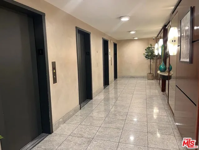 800 W 1st Street 1409, Los Angeles, California 90012