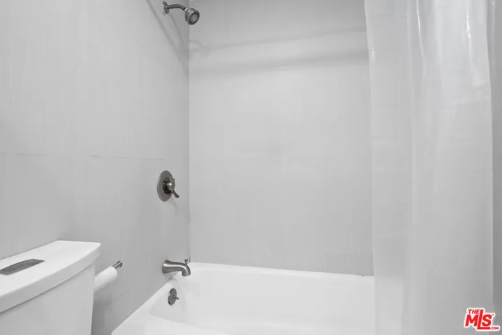 800 W 1st Street 1409, Los Angeles, California 90012