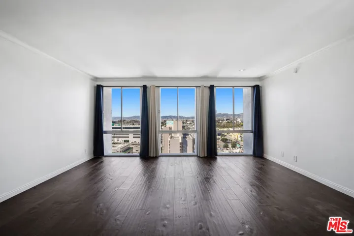 800 W 1st Street 1409, Los Angeles, California 90012