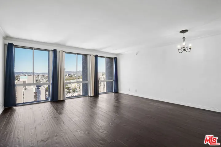 800 W 1st Street 1409, Los Angeles, California 90012