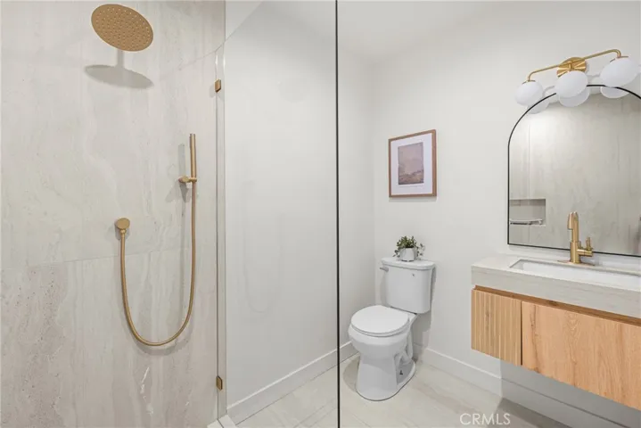 5013 O Sullivan, Los Angeles, California 90032