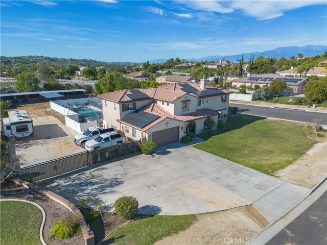 17797 Canyonwood Drive, Riverside, California 92504