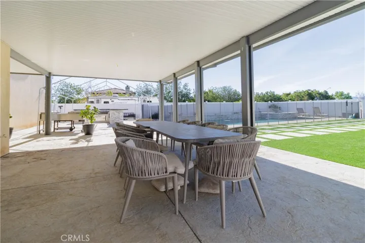 17797 Canyonwood Drive, Riverside, California 92504