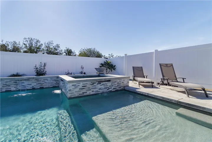 17797 Canyonwood Drive, Riverside, California 92504