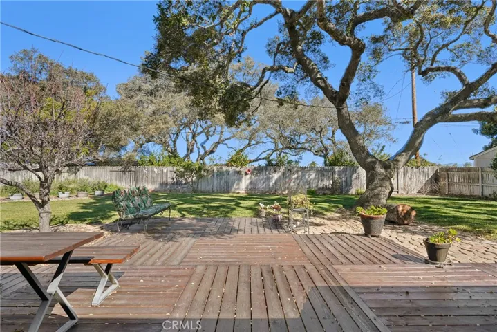 Patio Deck, Wonderful Back Yard With Majestic Oak Tree