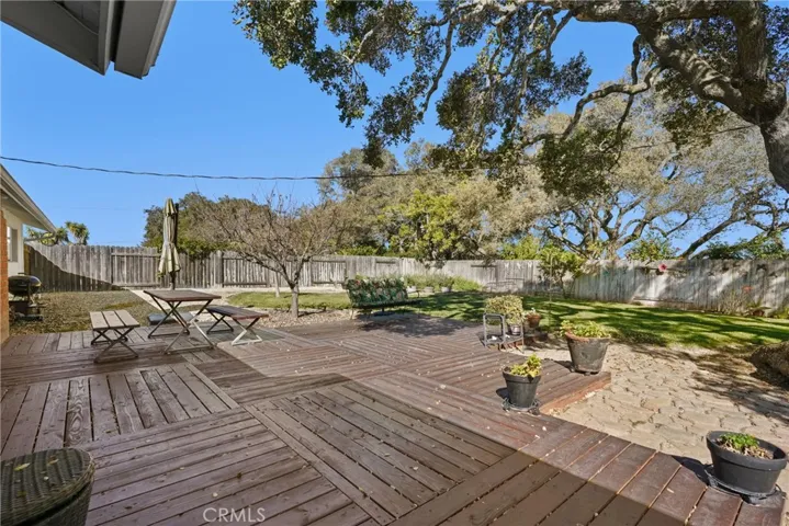 Patio Deck, Wonderful Back Yard With Majestic Oak Tree