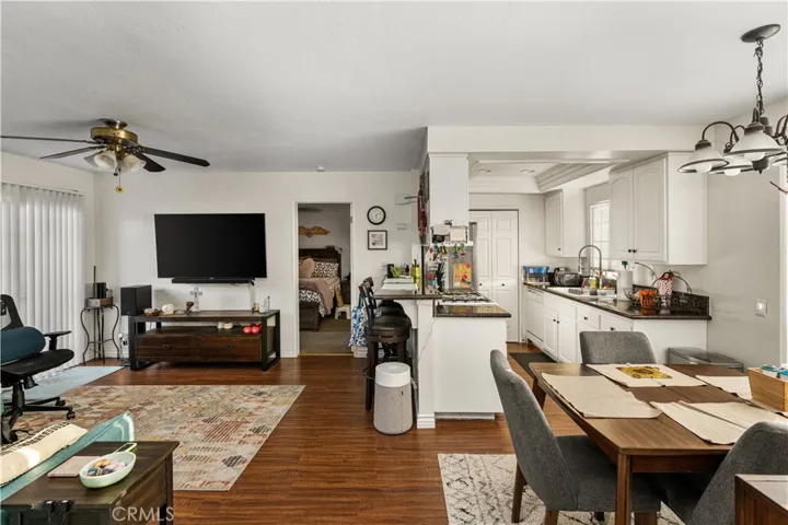 Living/Dining/Kitchen - 2b/2ba (unit 2)