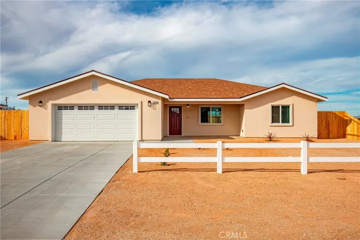 8225 Peach Avenue, California City, California 93505