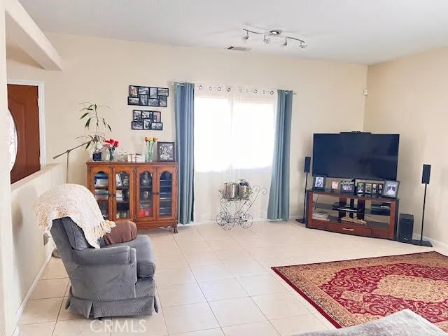 open to kitchen