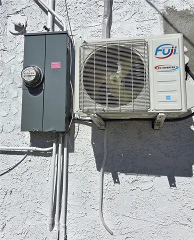 New 200-amp panel for future needs.