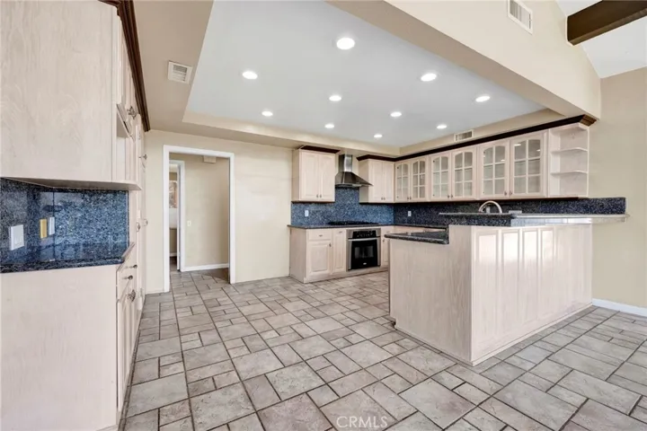 20177 E Lorencita, Covina, California 91724