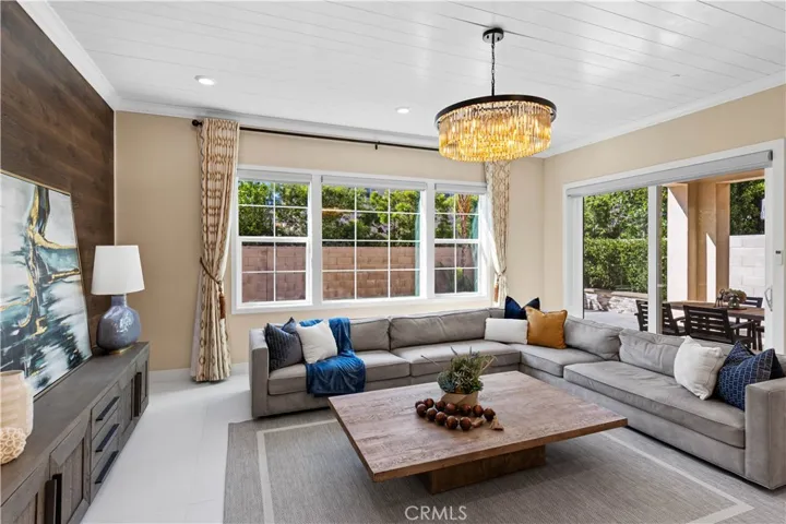 91 Pelican, Irvine, California 92618