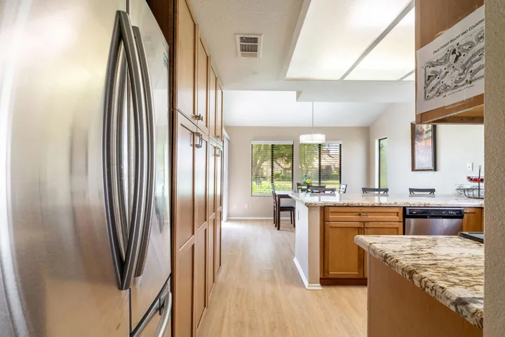 41451KansasStreet-12