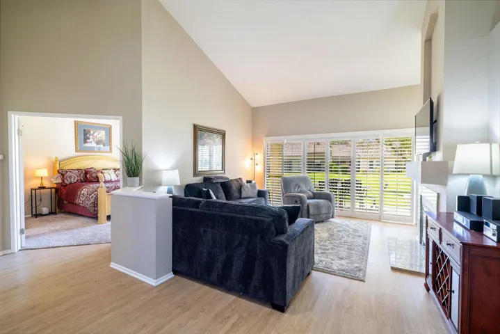 41451KansasStreet-5