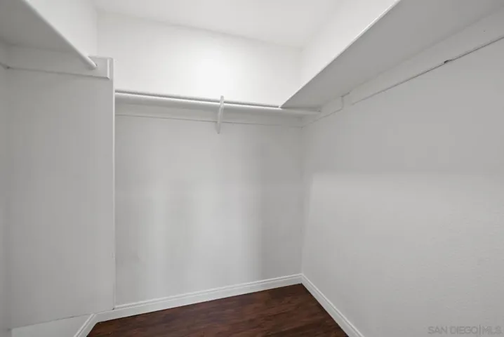Walk-in Closet
