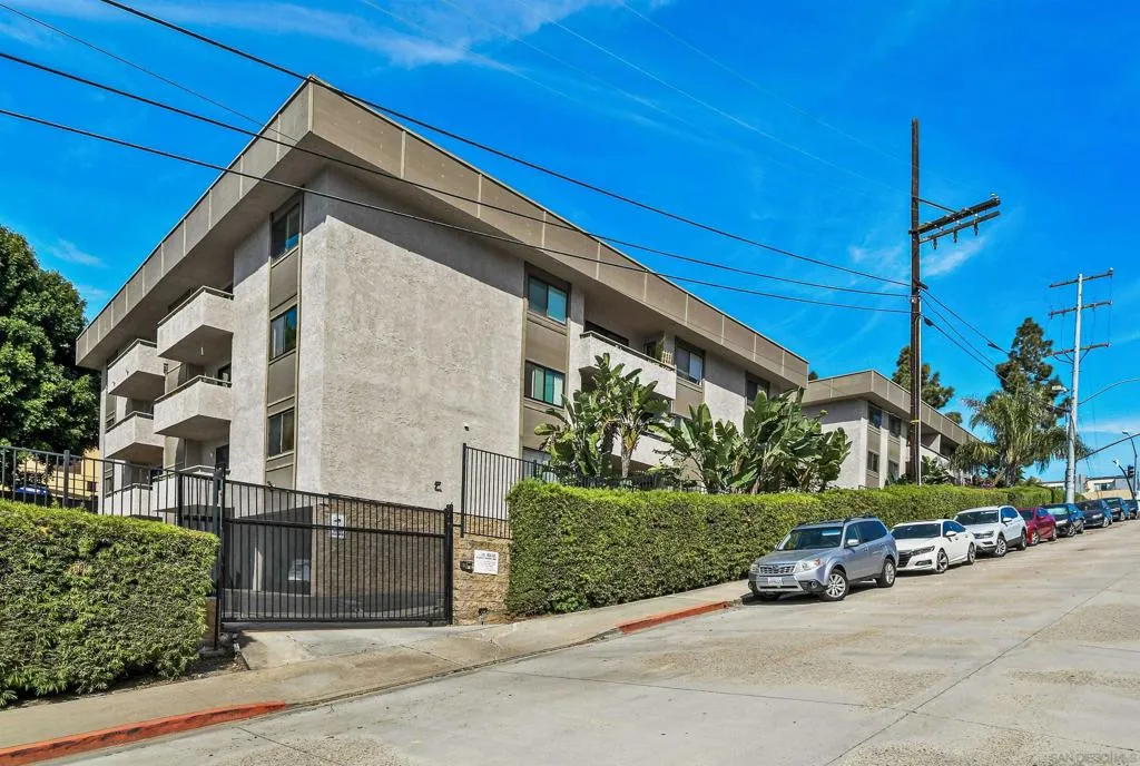 Mission Crest Gardens in Mission Hills