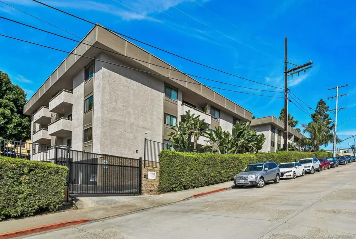 Mission Crest Gardens in Mission Hills